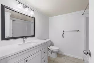 10693 N Military Trl, West Palm Beach, FL 33410 - Photo 16