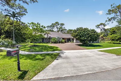 7332 Estrella Court, Boca Raton, FL 33433 - Photo 2