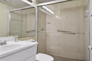181 Bedford G, West Palm Beach, FL 33417 - Photo 16