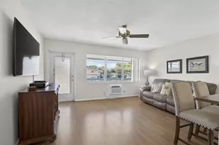 181 Bedford G, West Palm Beach, FL 33417 - Photo 6