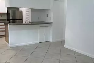 1647 NE 12th St, Fort Lauderdale, FL 33304 - Photo 6