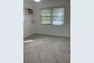 1647 NE 12th Street, Fort Lauderdale, FL 33304 - Photo 8