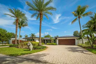 2620 NE 53rd St, Lighthouse Point, FL 33064 - Photo 4