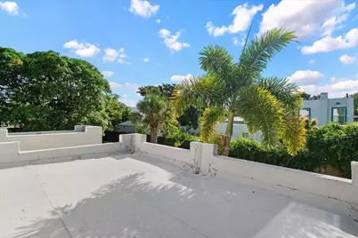 953 39th Court, West Palm Beach, FL 33407 - Photo 16