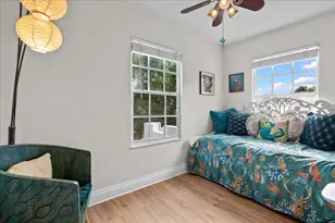 953 39th Ct, West Palm Beach, FL 33407 - Photo 20