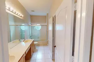 895 SW Lake Charles Cir, Port Saint Lucie, FL 34986 - Photo 24