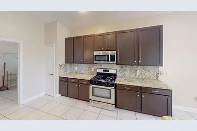 895 SW Lake Charles Circle, Port Saint Lucie, FL 34986 - Photo 16