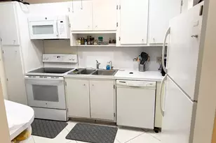 3605 S Ocean Blvd, South Palm Beach, FL 33480 - Photo 10