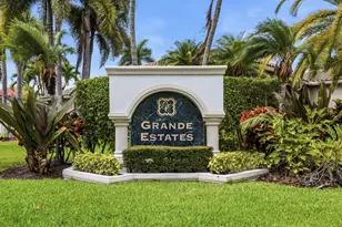 6862 Houlton Cir, Lake Worth, FL 33467 - Photo 2