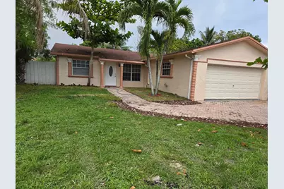 7601 Kimberly Boulevard, North Lauderdale, FL 33068 - Photo 2