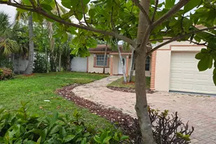 7601 Kimberly Blvd, North Lauderdale, FL 33068 - Photo 4