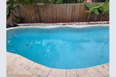 7601 Kimberly Boulevard, North Lauderdale, FL 33068 - Photo 8
