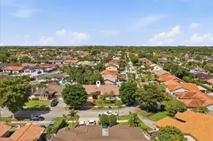 20009 NW 66th Pl, Hialeah, FL 33015 - Photo 30