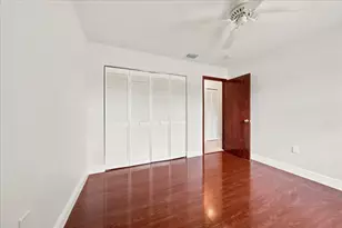 20009 NW 66th Pl, Hialeah, FL 33015 - Photo 28