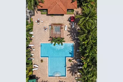 616 Clearwater Park Road #1202, West Palm Beach, FL 33401 - Photo 2