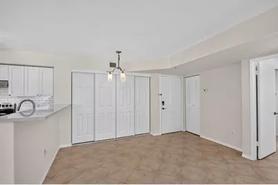 107 Yacht Club Way #208, Hypoluxo, FL 33462 - Photo 4