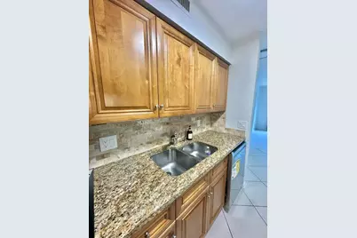 2305 N Congress Avenue #11, Boynton Beach, FL 33426 - Photo 6