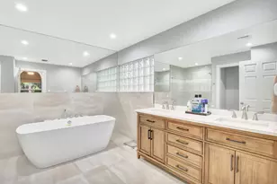 22687 Royal Crown Terrace E, Boca Raton, FL 33433 - Photo 22