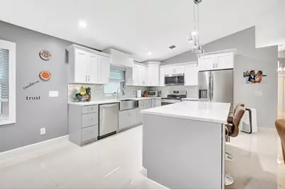 22687 Royal Crown Terrace E, Boca Raton, FL 33433 - Photo 8