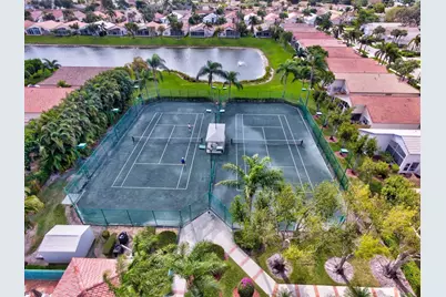 22687 Royal Crown Terrace E, Boca Raton, FL 33433 - Photo 32