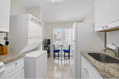 13984 VÃ­a Flora #B, Delray Beach, FL 33484 - Photo 6