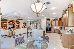 11558 Villa Vasari Dr, Palm Beach Gardens, FL 33418 - Photo 24