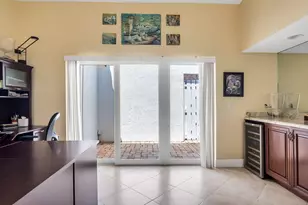 21089 Cottonwood Dr, Boca Raton, FL 33428 - Photo 18