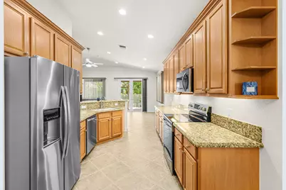 6223 Dorchester Way, Vero Beach, FL 32966 - Photo 8
