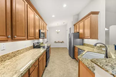 6223 Dorchester Way, Vero Beach, FL 32966 - Photo 4