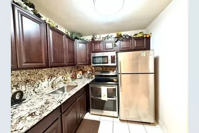 12 Windsor A #12, West Palm Beach, FL 33417 - Photo 4