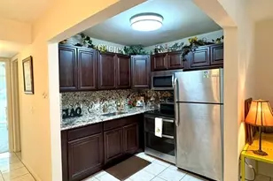 12 Windsor A, West Palm Beach, FL 33417 - Photo 8