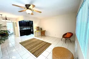 12 Windsor A, West Palm Beach, FL 33417 - Photo 16