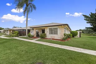 5828 Honeybell Ct, Fort Pierce, FL 34982 - Photo 2