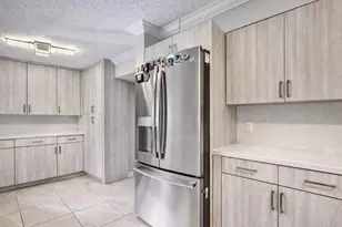 11262 Green Lake Dr, Boynton Beach, FL 33437 - Photo 12