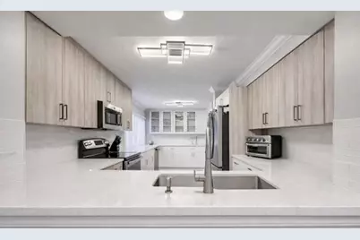 11262 Green Lake Drive #204, Boynton Beach, FL 33437 - Photo 2