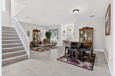 8135 Cantabria Falls Drive, Boynton Beach, FL 33473 - Photo 12