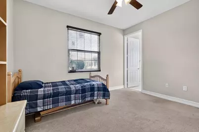 8135 Cantabria Falls Drive, Boynton Beach, FL 33473 - Photo 46