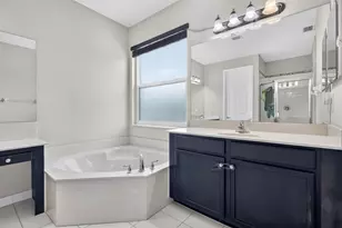 8135 Cantabria Falls Dr, Boynton Beach, FL 33473 - Photo 38