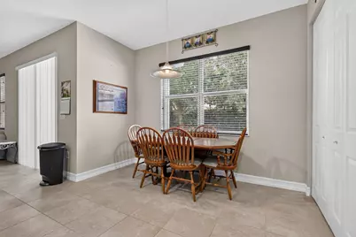 8135 Cantabria Falls Drive, Boynton Beach, FL 33473 - Photo 20