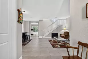 8135 Cantabria Falls Dr, Boynton Beach, FL 33473 - Photo 4