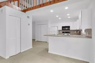 426 N Cypress Dr, Tequesta, FL 33469 - Photo 8