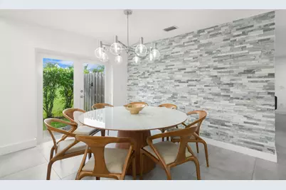 52 Gables Boulevard, Weston, FL 33326 - Photo 12