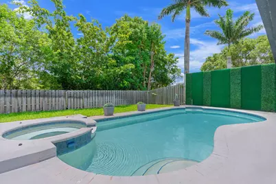 52 Gables Boulevard, Weston, FL 33326 - Photo 42
