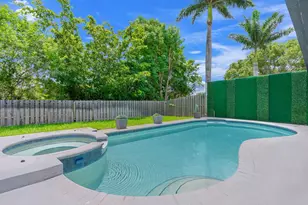 52 Gables Blvd, Weston, FL 33326 - Photo 42