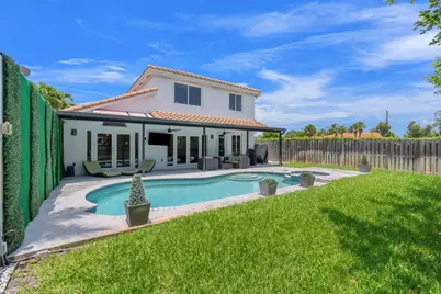 52 Gables Boulevard, Weston, FL 33326 - Photo 38