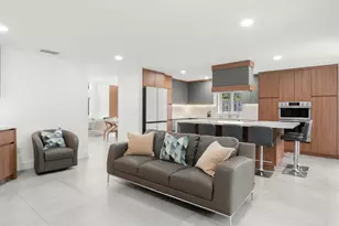 52 Gables Blvd, Weston, FL 33326 - Photo 14
