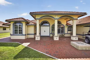 2564 Deer Run Trail, Loxahatchee, FL 33470 - Photo 4