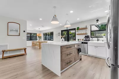 300 SE 8th Avenue, Deerfield Beach, FL 33441 - Photo 18