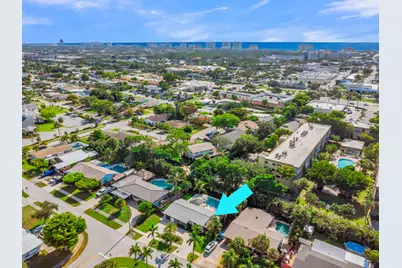 300 SE 8th Avenue, Deerfield Beach, FL 33441 - Photo 4