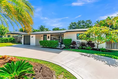 300 SE 8th Avenue, Deerfield Beach, FL 33441 - Photo 4